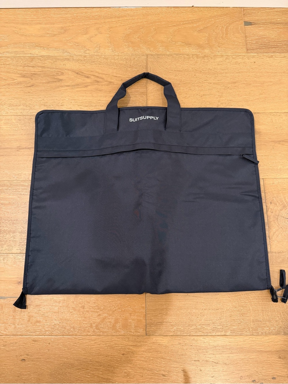 SUITSUPPLY Travel Garment Bag in Navy
